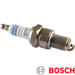 PartzBiz CE 1691700702 - Spark plug, WR7DC+