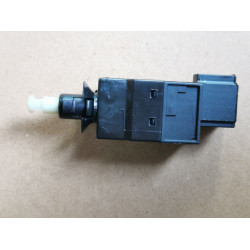 PartzBiz CE SL0015452009 - Brake Light Switch SL0015452009